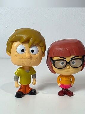 Lot 2021 Scooby Doo Shaggy Velma Bobblehead Figure